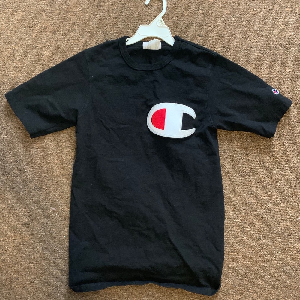 CHAMPION T SHIRT